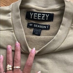 Yeezy Season 1 Cut off Sweatshirt
